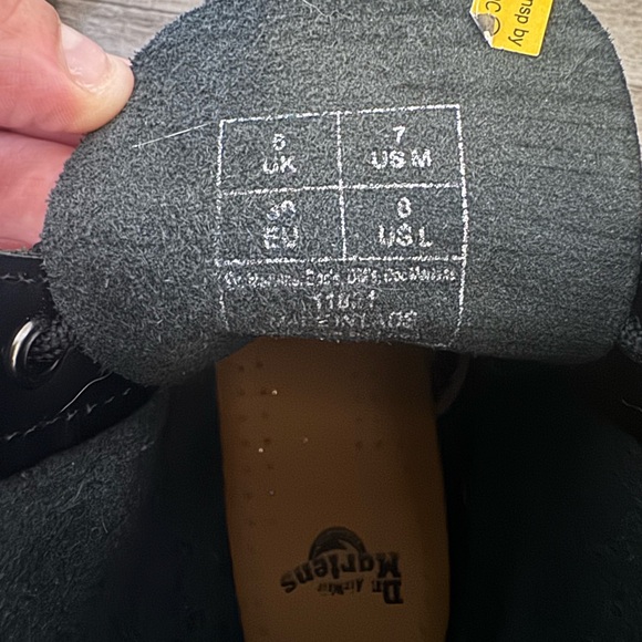 Dr Martens 1460 Women’s Smooth Leather Lace Up Boots size 8 - Picture 5 of 5